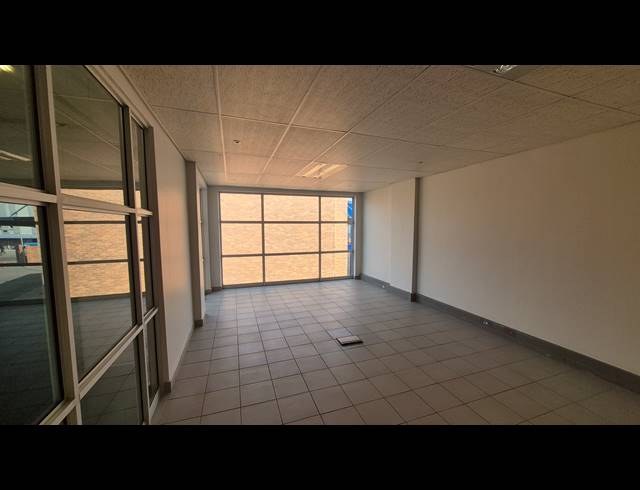 226M² WAREHOUSE TO LET IN SILVERTON